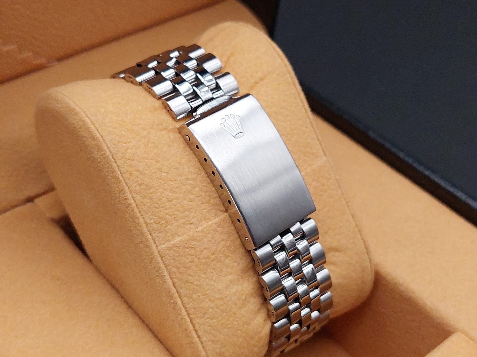 Rolex Datumaanpassing 1601