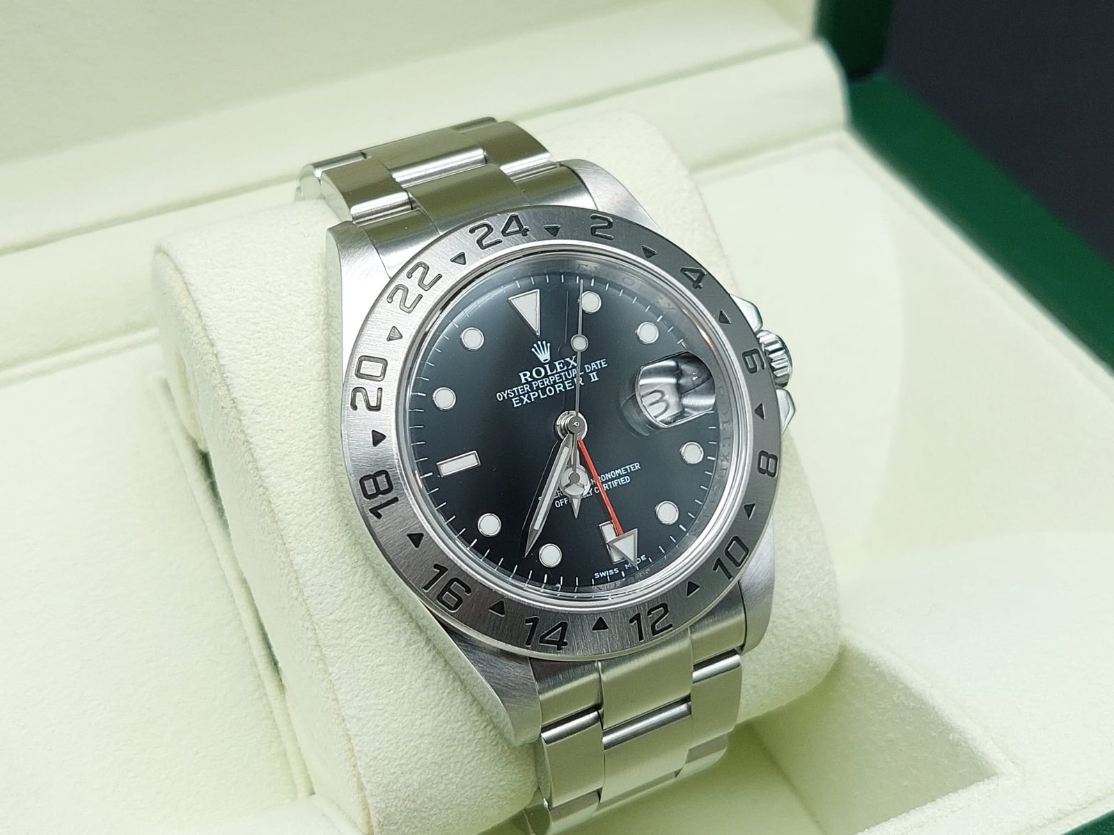 Rolex Explorer II Ref. 16570 2008 (Box & Papers) – Image 5