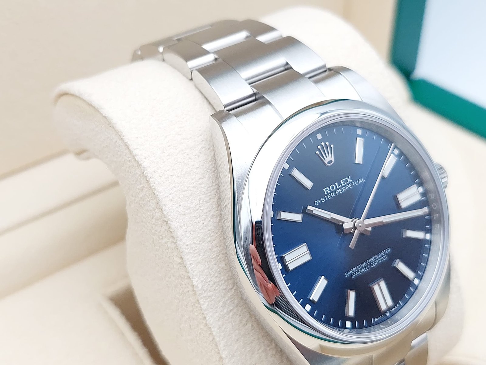 Rolex Oyster Perpetual 124300 Year 2024 (NEW) - Image 5