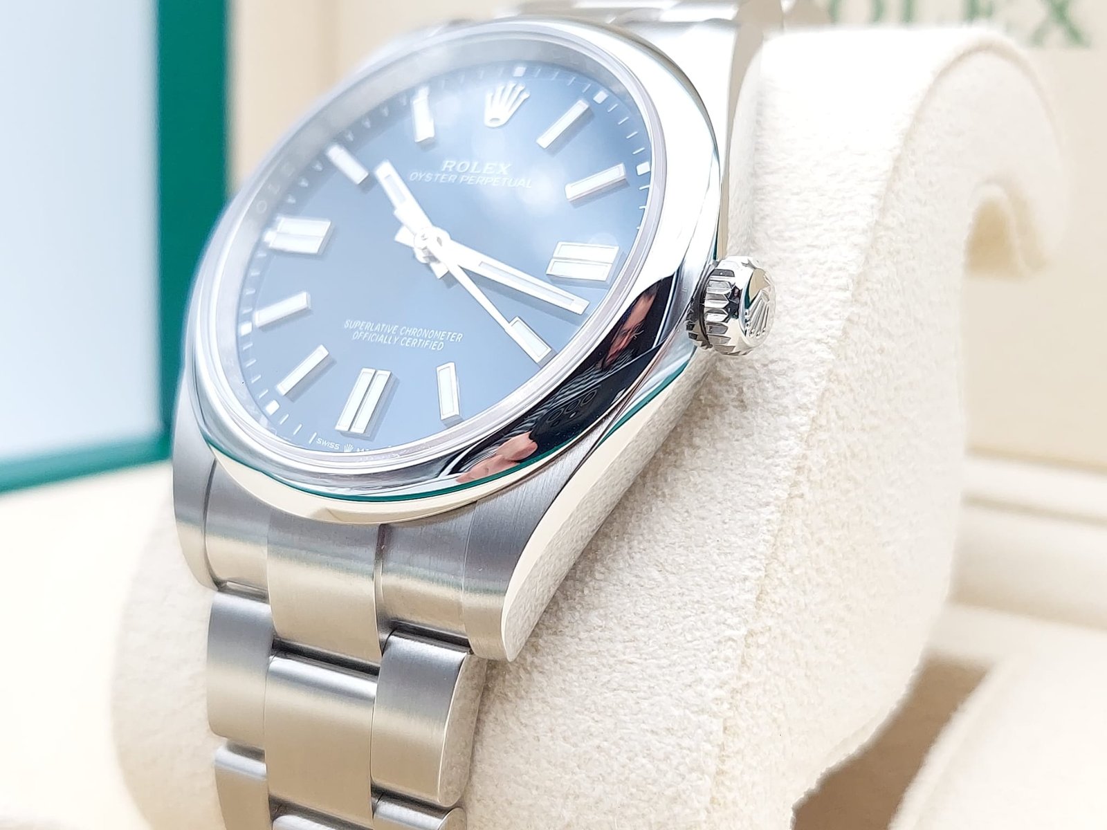 Rolex Oyster Perpetual 124300 Year 2024 (NEW) - Image 7