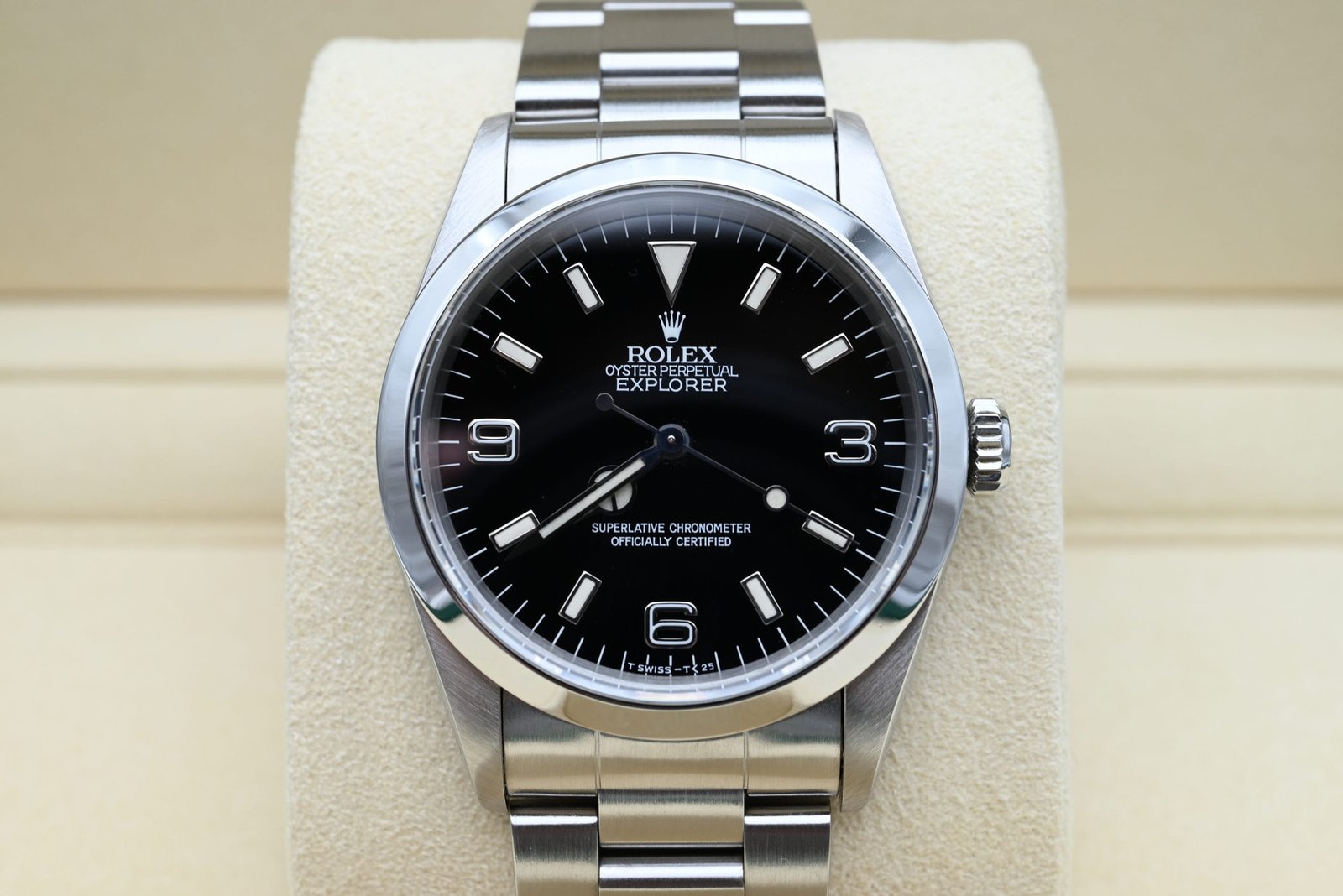 Rolex Explorer Ref. 14270 Year 1996 (Box & Papers) – Image 3