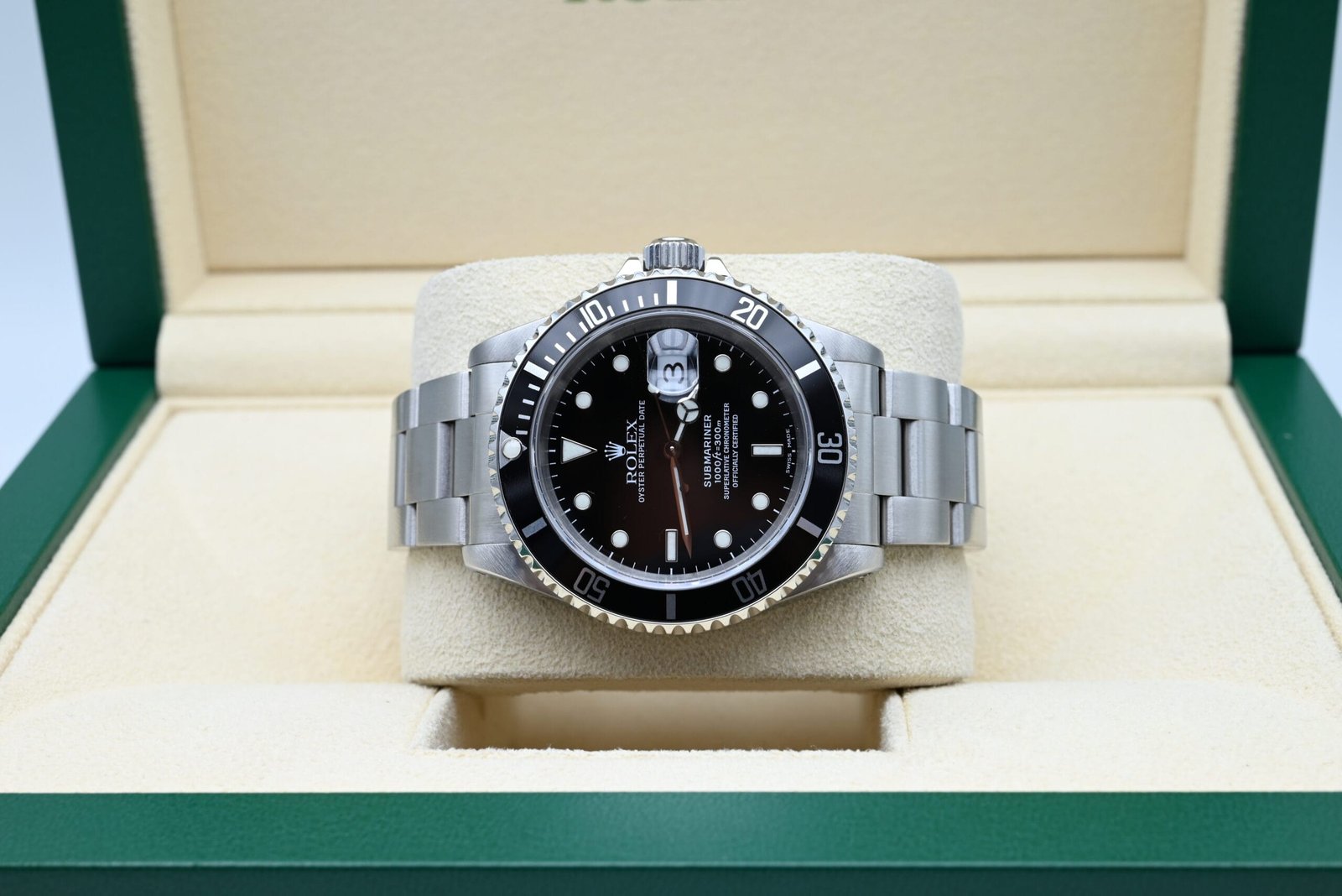 Rolex Submariner Ref. 16610 Year 2000 (Box & Papers) - Image 5