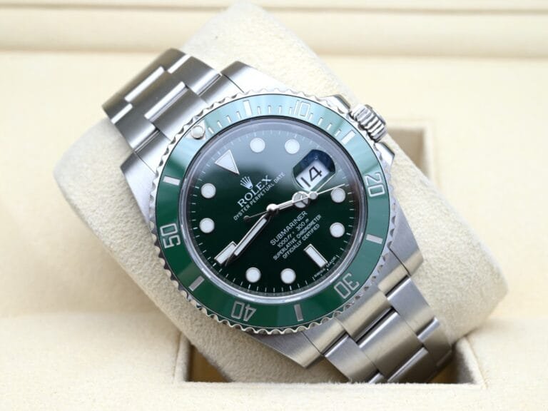 Rolex Submariner 116610LV (2)