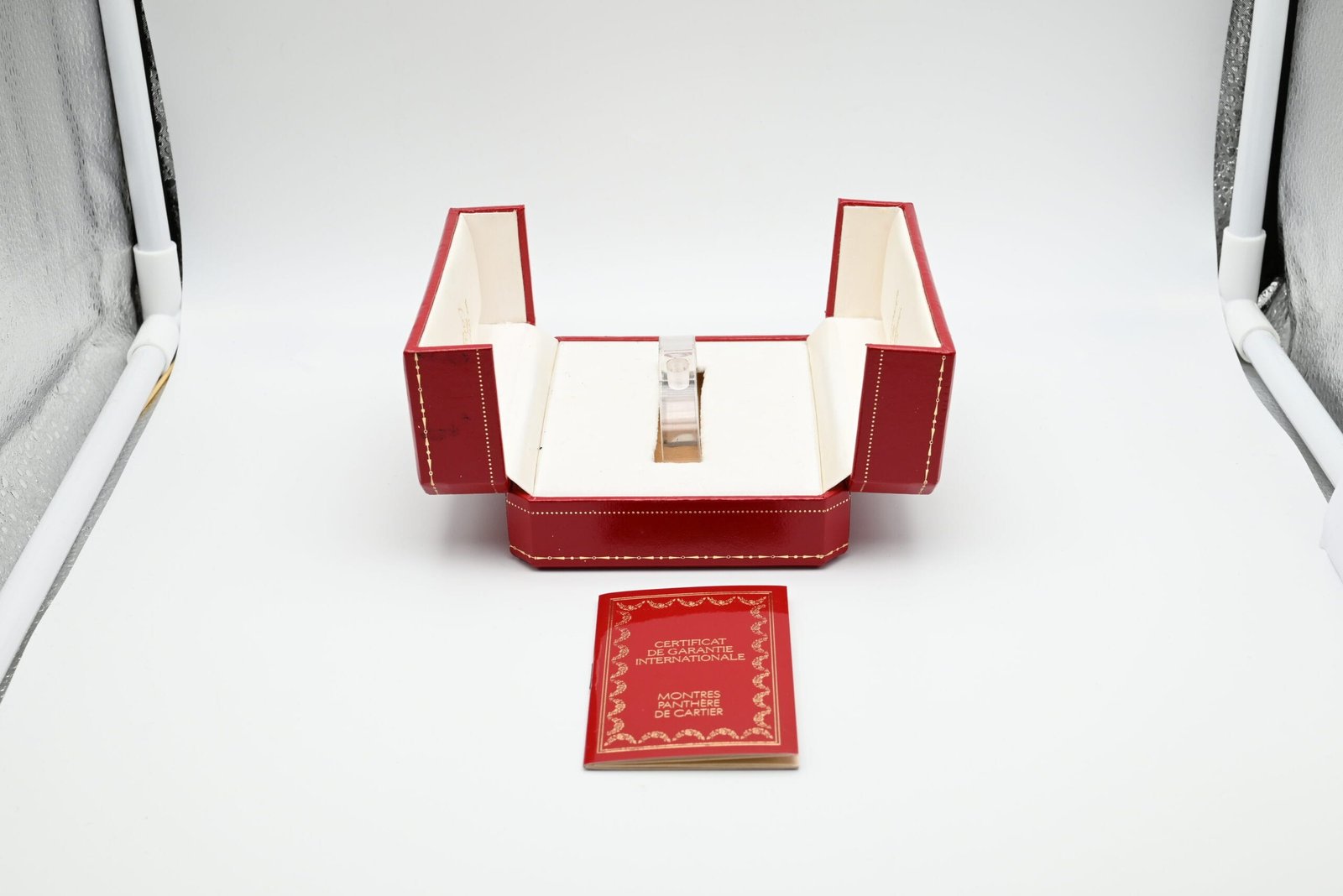 Cartier Panthere Ref. 1120 Year 1990's (Box & Papers) – Image 2