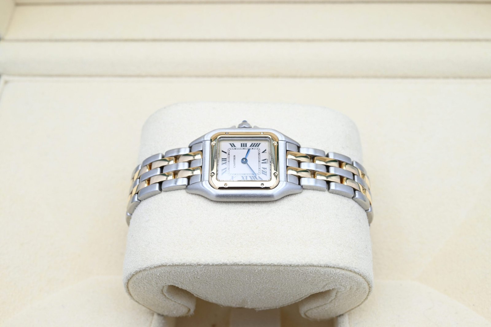 Cartier Panthere Ref. 1120 Year 1990's (Box & Papers) – Image 3