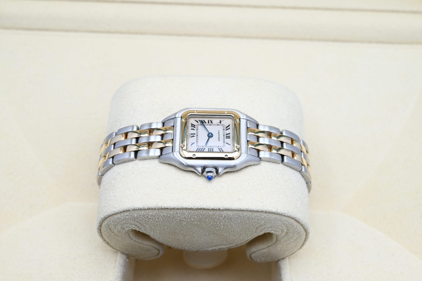 Cartier Panthere Ref. 1120 Year 1990's (Box & Papers) – Image 4