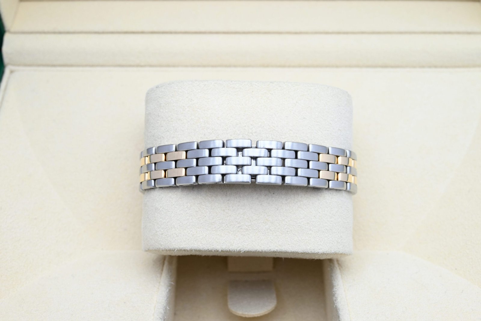 Cartier Panthere Ref. 1120 Year 1990's (Box & Papers) – Image 6