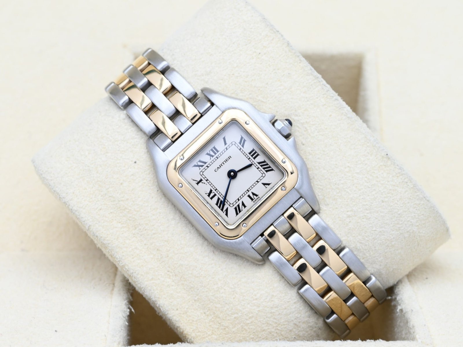 Cartier Panthere 166921 (1)